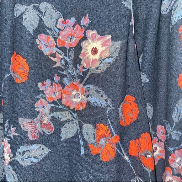 Free People So Fine Navy Floral Smocked Top Gently Loved Sz S - Picture 6 of 11